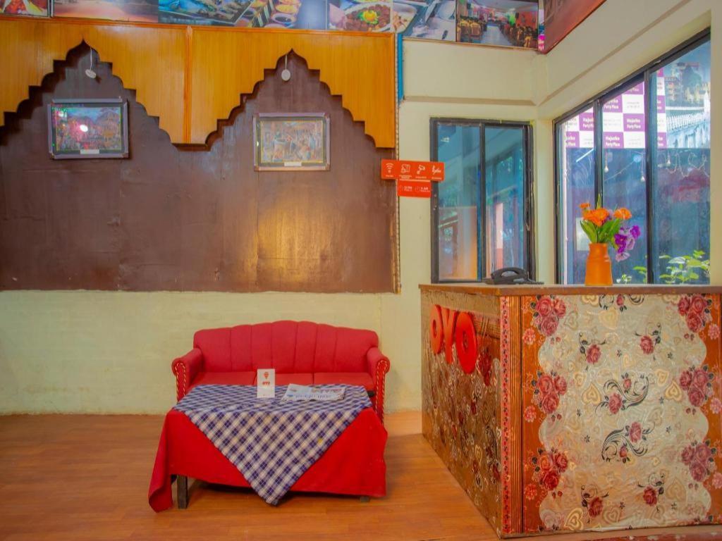 Oyo 318 Hotel Pancha Buddha Kathmandu Exterior foto